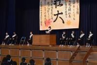 生徒会長選立会演説会